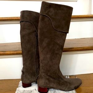 COCLICO Suede Boots. Taupe. Size 37.Made in Spain.